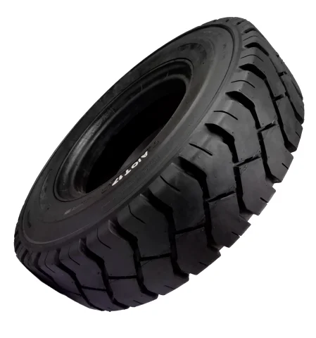 Пневматическая шина (шинокомплект) для вилочных погрузчиков 6.50-10 (SOLIDEAL)